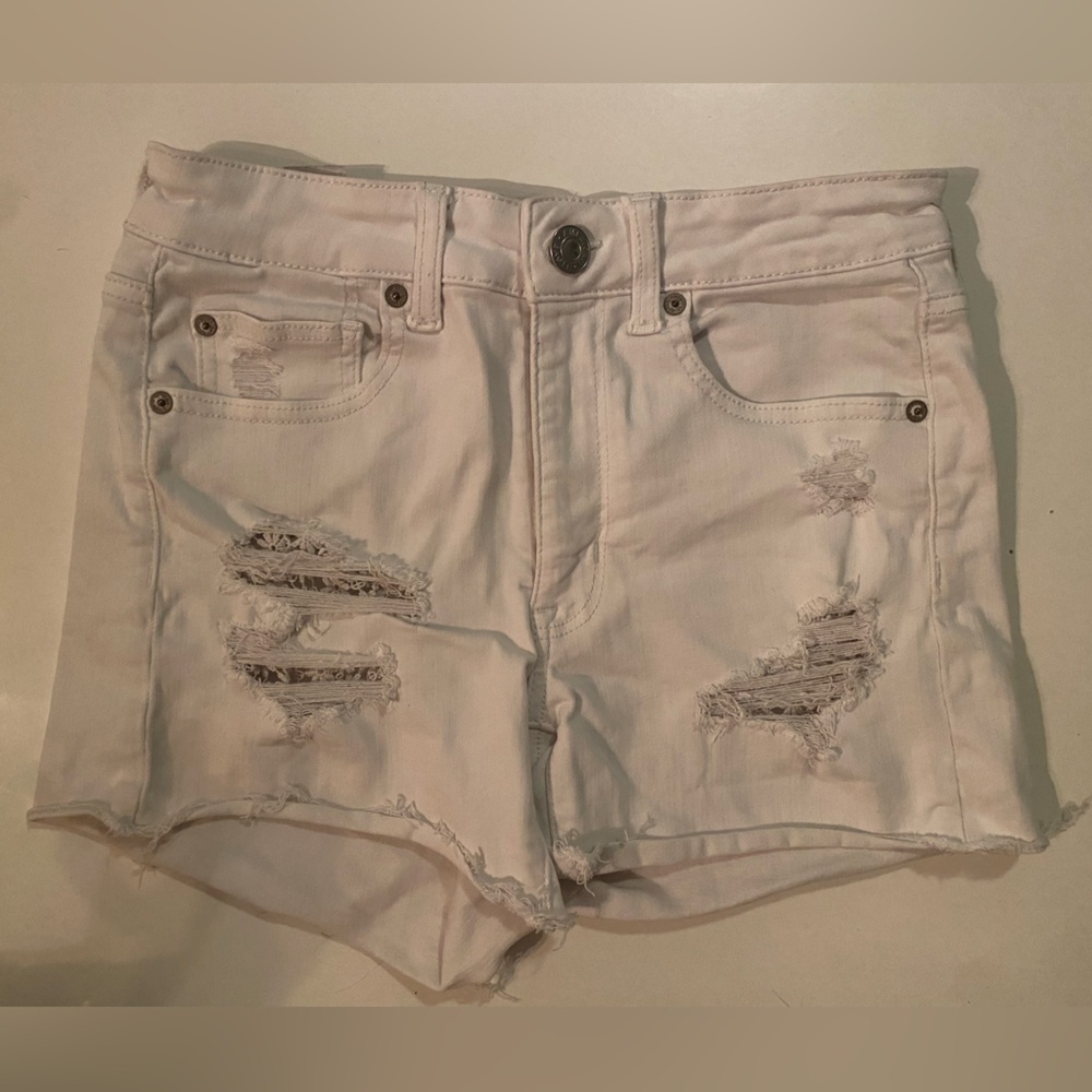 Size 6 Women's Distressed White Denim Shorts